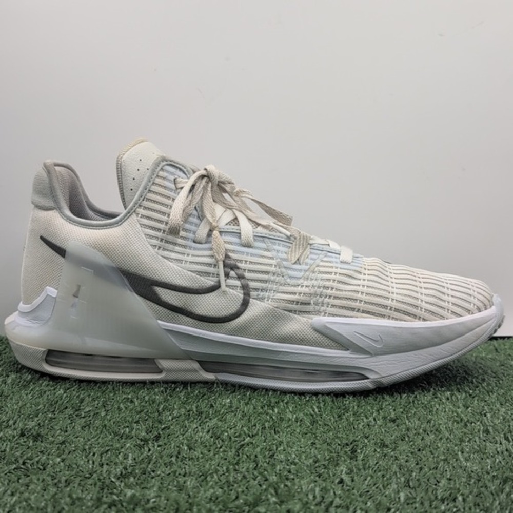 Nike Lebron Witness 6 Men's Size 15 Basketball Sneakers Daily Walking White Gray - Picture 2 of 16